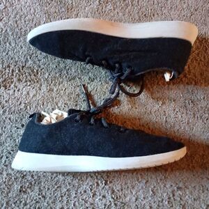 Allbirds Wool Runners Men's Size 12 Dark Charcoal Grey PRE-OWNED